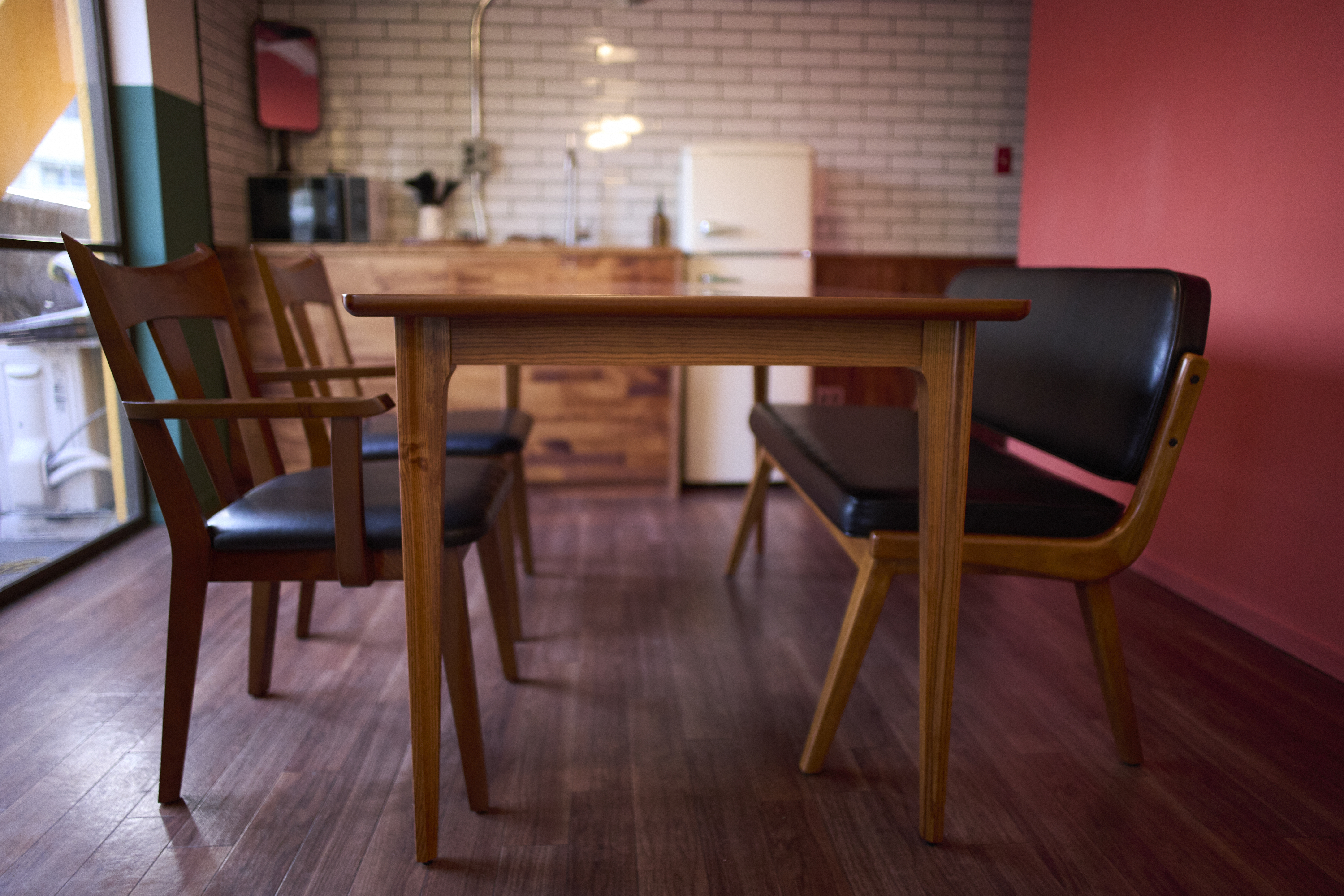 【明治神宮前〈原宿〉駅3分】アパレルのポップアップストアや展示会場に適している隠れ家立地のイベントスペース（トイレ、キッチン完備）（エレベーター無）