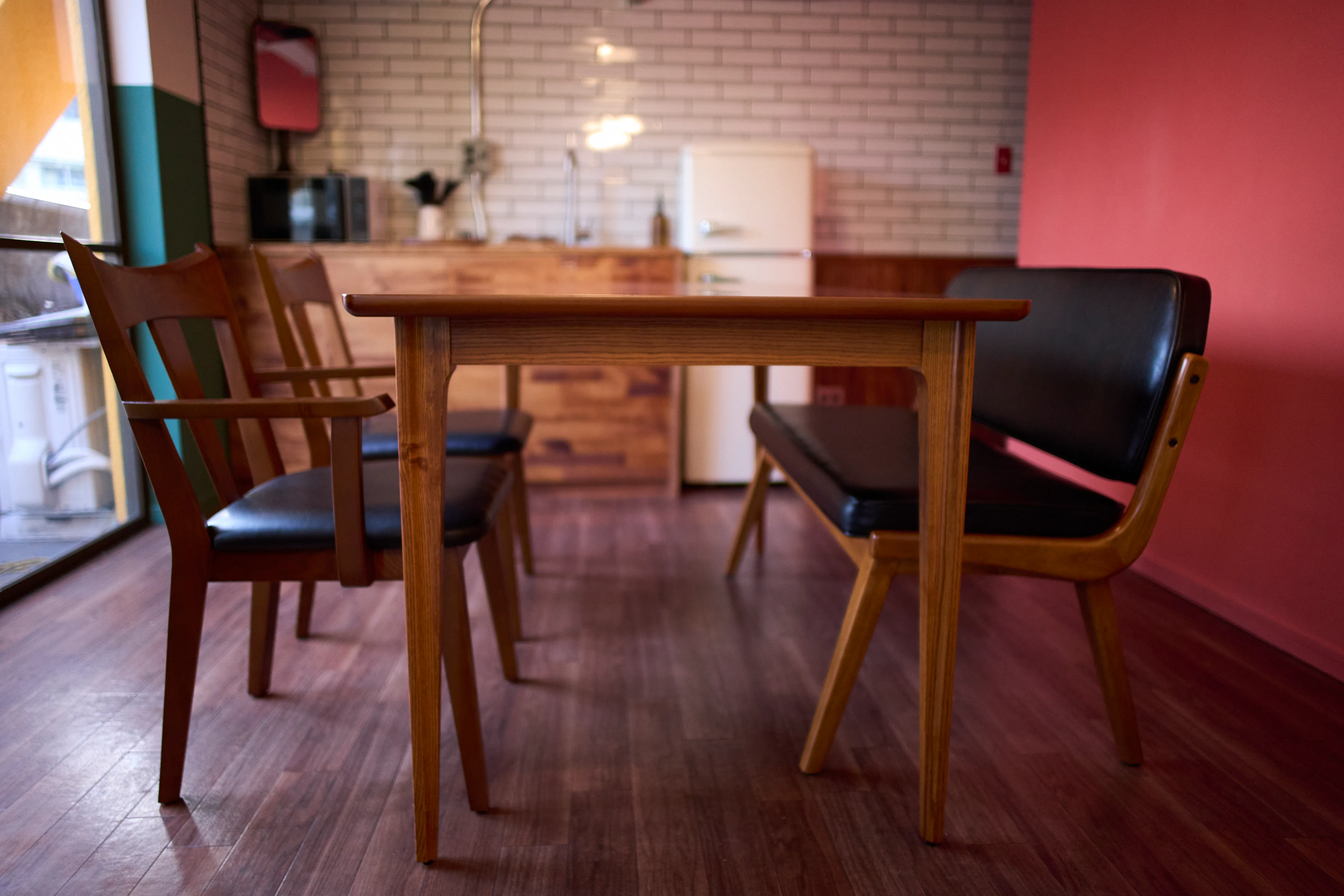 【明治神宮前〈原宿〉駅3分】アパレルのポップアップストアや展示会場に適している隠れ家立地のイベントスペース(トイレ、キッチン完備)(エレベーター無)