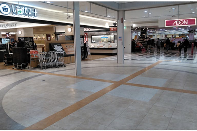 【イオンモール富津】しおかぜマート前の画像1