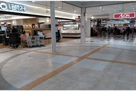 【イオンモール富津】しおかぜマート前