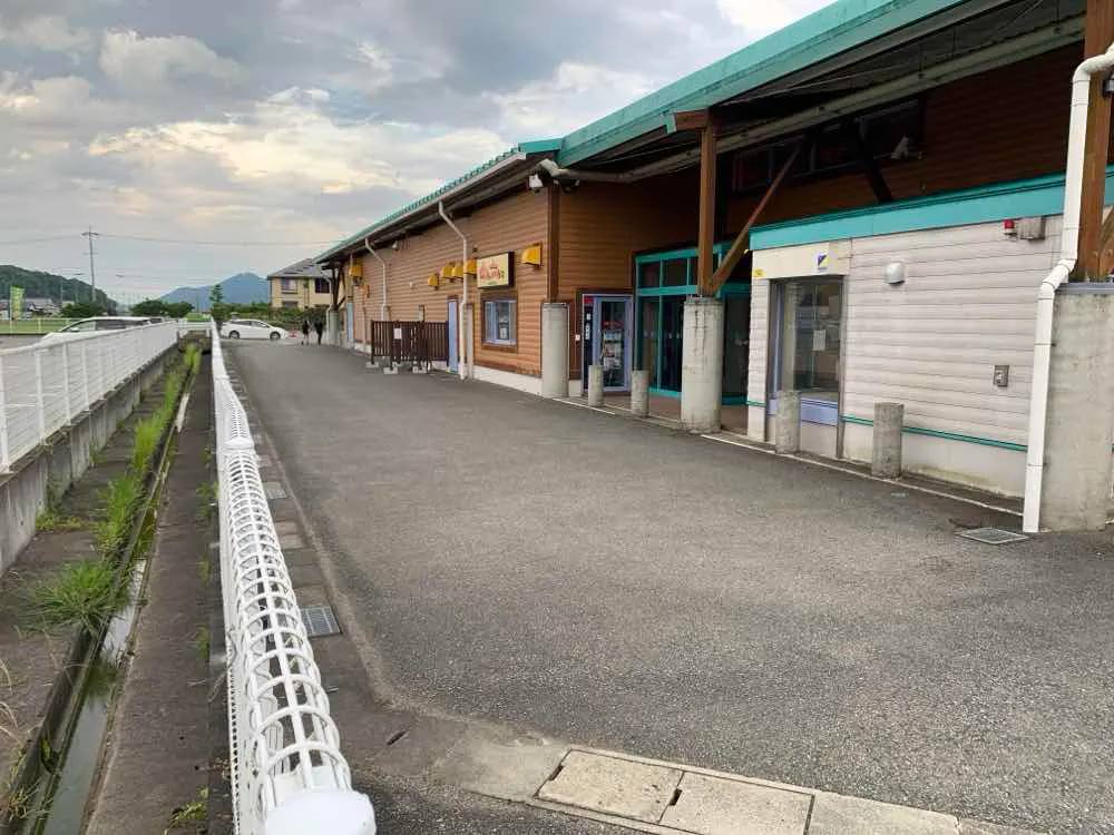 【ダイナム兵庫篠山店】キッチンカーやプロモーションイベントの開催に最適なアミューズメント施設のイベントスペース