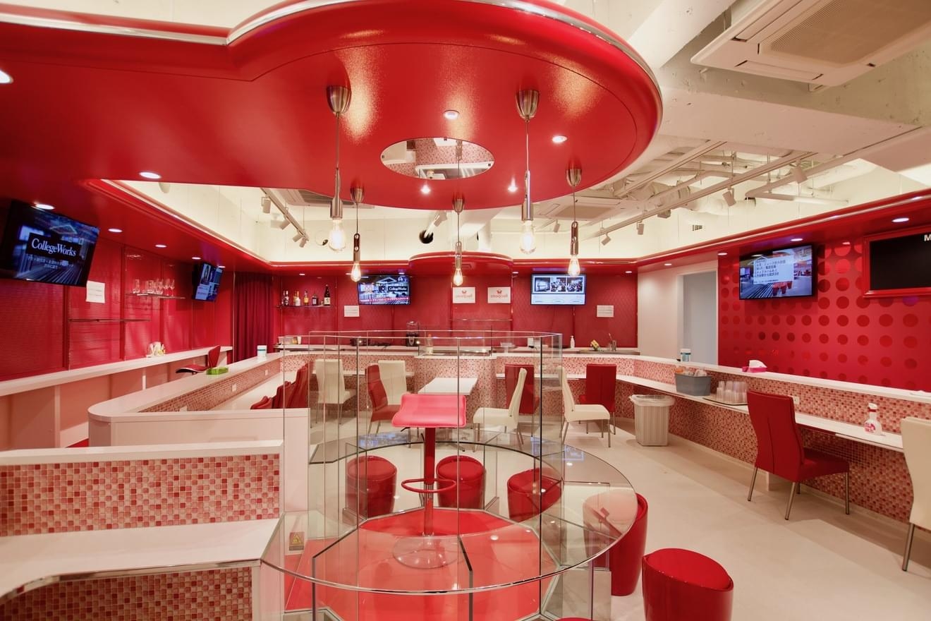 2Fは飲食営業許可取得済みのスペースです。