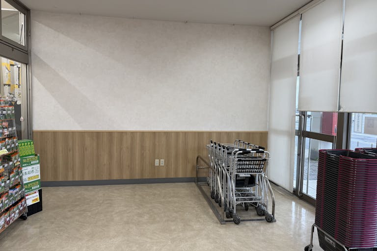 【ゆめマート 大刀洗】風除室 販促プロモーションや物販のポップアップストアにおすすめな催事イベントスペースの画像4