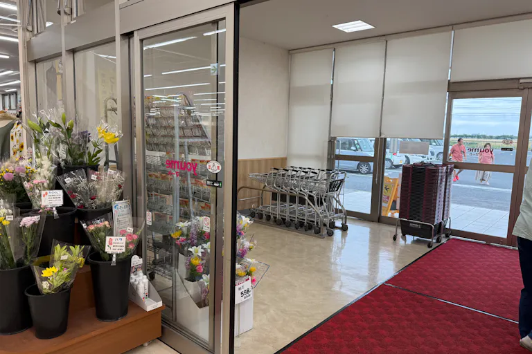 【ゆめマート 大刀洗】風除室 販促プロモーションや物販のポップアップストアにおすすめな催事イベントスペースの画像6