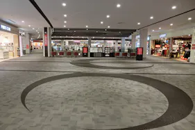 【イオンモール京都桂川】2階 月の広場