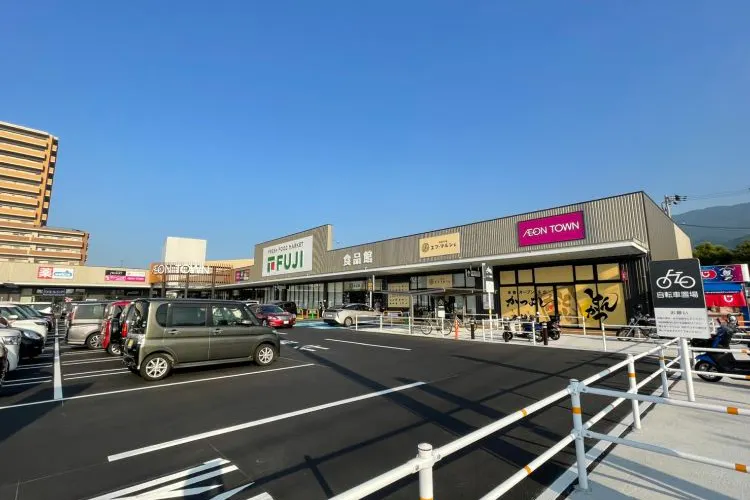 【イオンタウン川之江】ポップアップストアやセールスプロモーションに適したショッピングセンターの通路を利用可能なイベントスペース