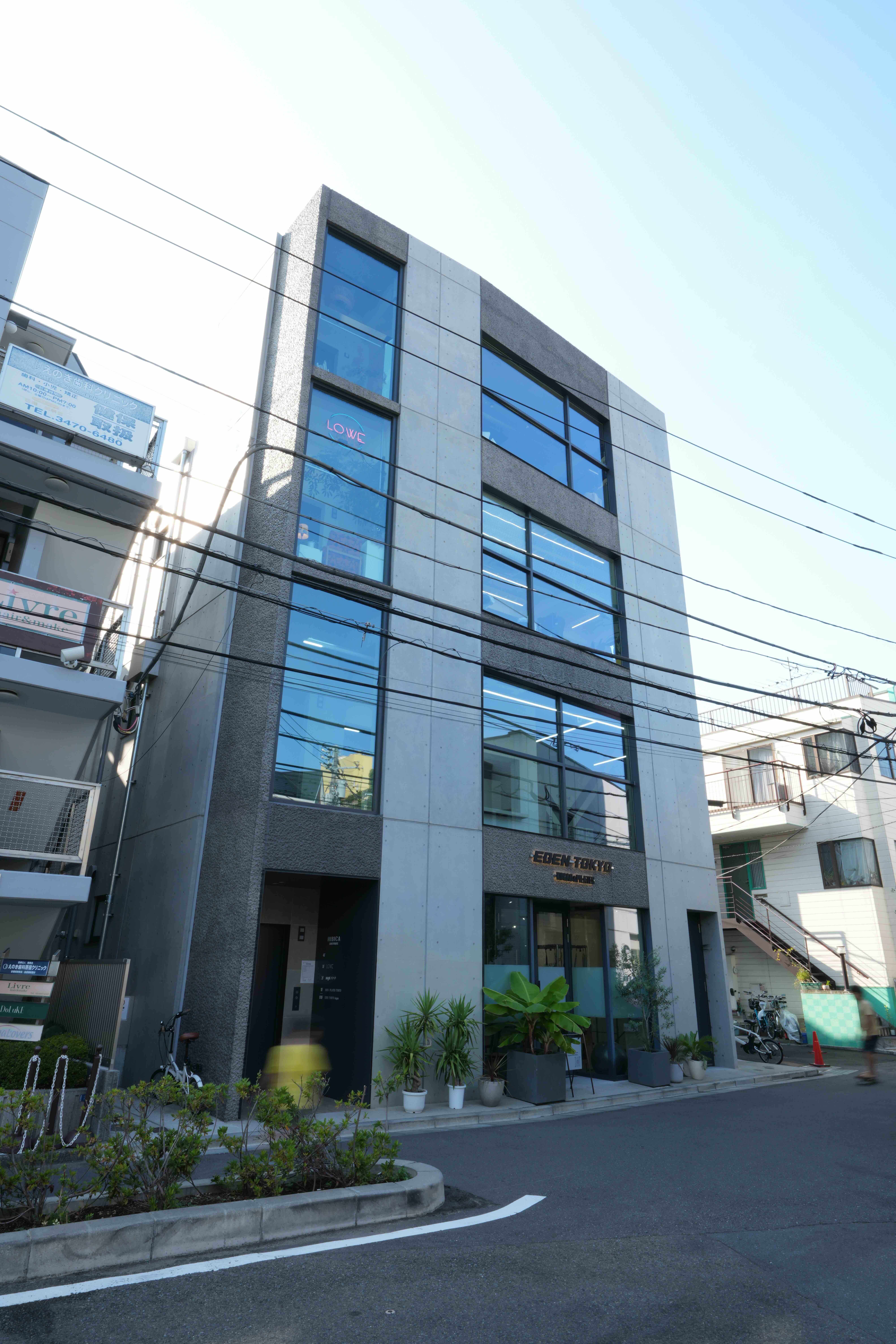 【原宿駅7分】展示会やポップアップストア出店に最適な自然光が入るモノトーン調のスペース 2Fの画像7