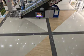 【イオンモール新小松】祭広場