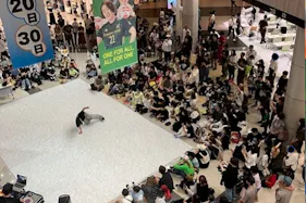 【イオンモール新小松】祭広場