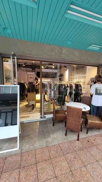 【竪町ストリート内中心の路面店】ポップアップストアや展示会に最適な多目的レンタルスペース　アパレル等ポップアップタテマチ