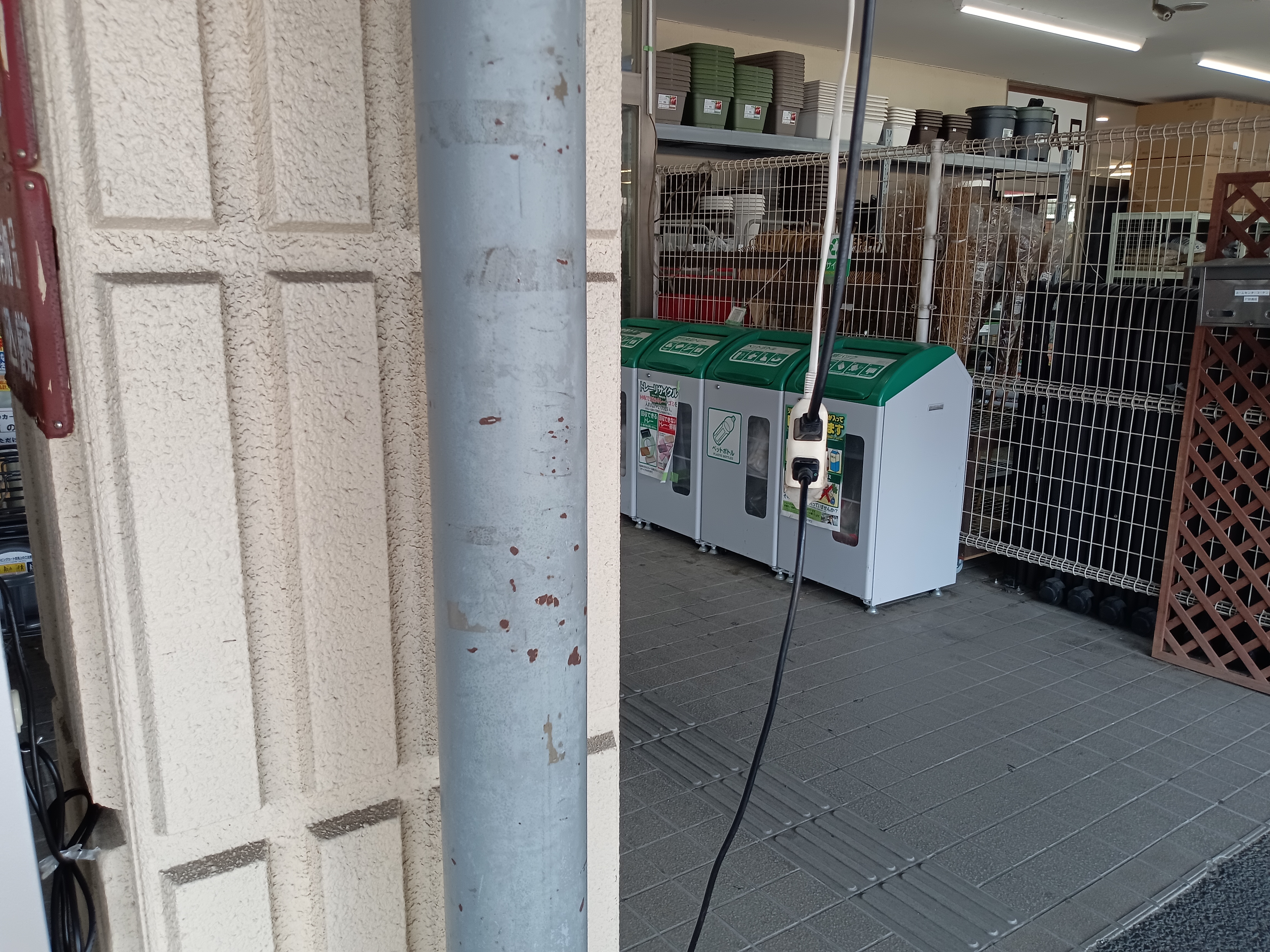 【スーパーバリュー ロピア戸田店】屋外駐車場 キッチンカー出店に最適なスーパーマーケットの屋外催事イベントスペースの画像6