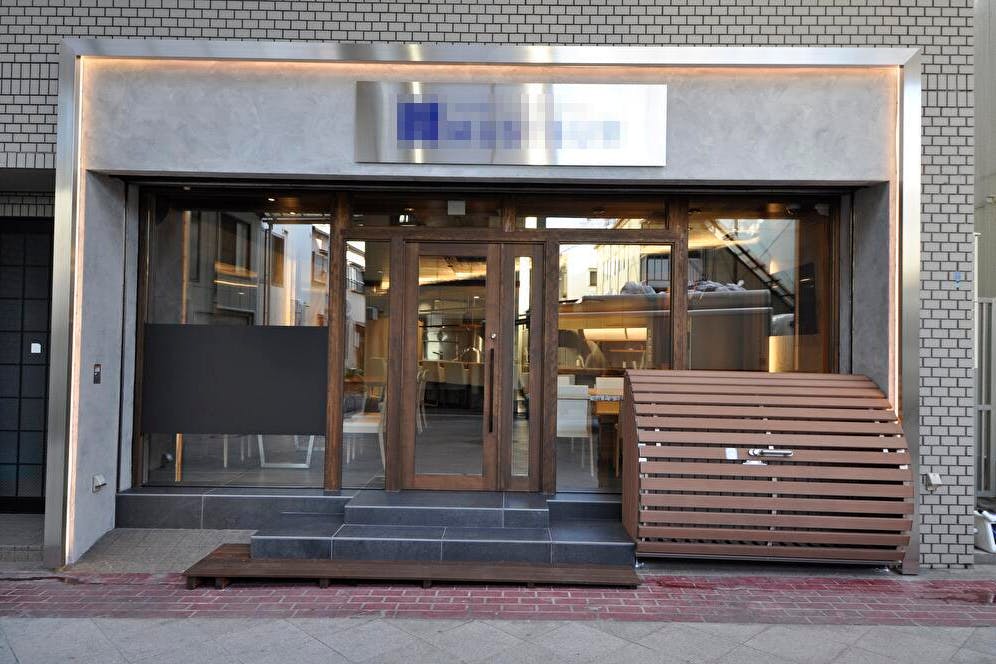 【王子公園駅8分/昼のご利用】飲食の短期出店や食物販のポップアップストアに最適な「灘中央筋商店街」に面したシェアキッチンスペース