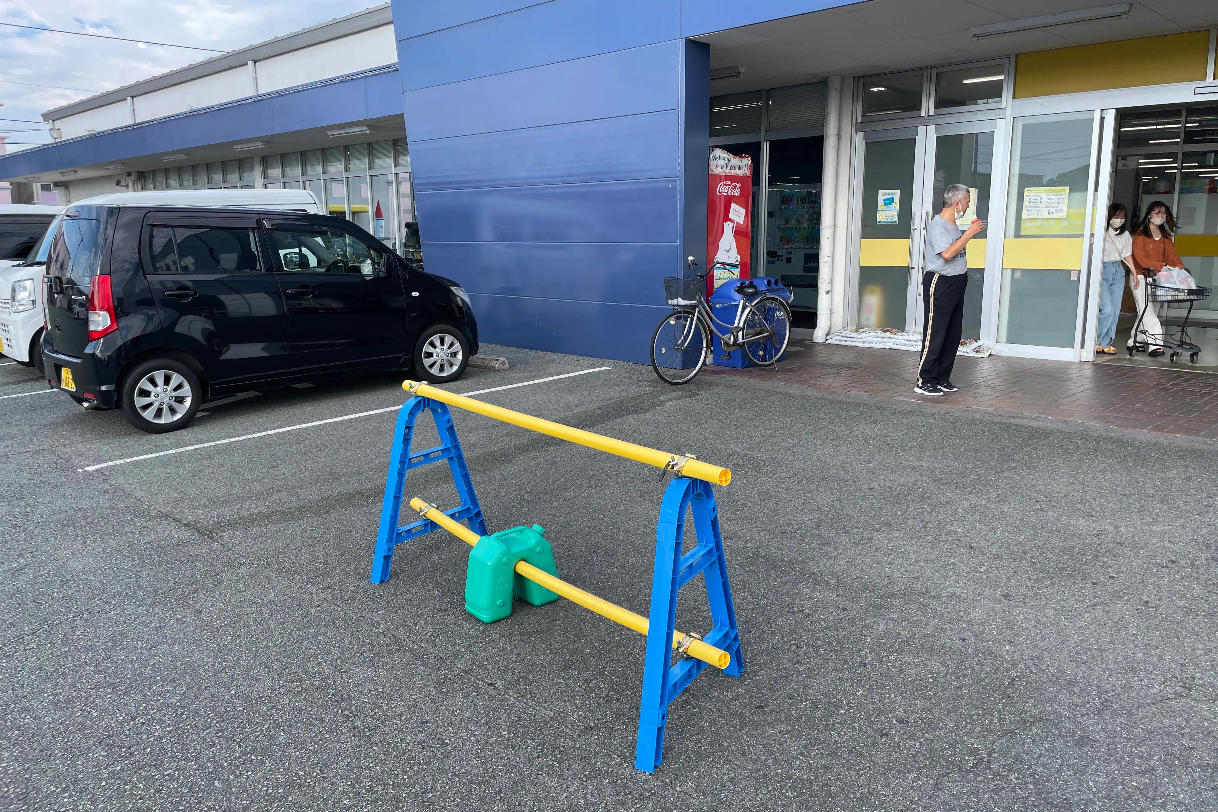 【スーパーセンタートライアル大牟田店】キッチンカー(調理営業)出店限定/屋外スペース