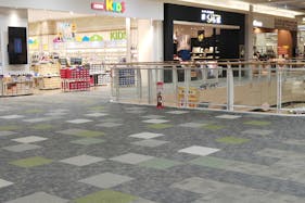 【イオンモール盛岡】2F 東ブリッジ