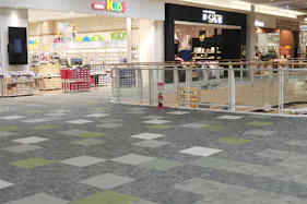 【イオンモール盛岡】2F 東ブリッジ