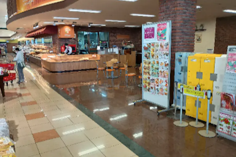 【マックスバリュ浜田店】イートイン内スペース 販促プロモーションに最適なスーパー店内催事イベントスペースの画像3