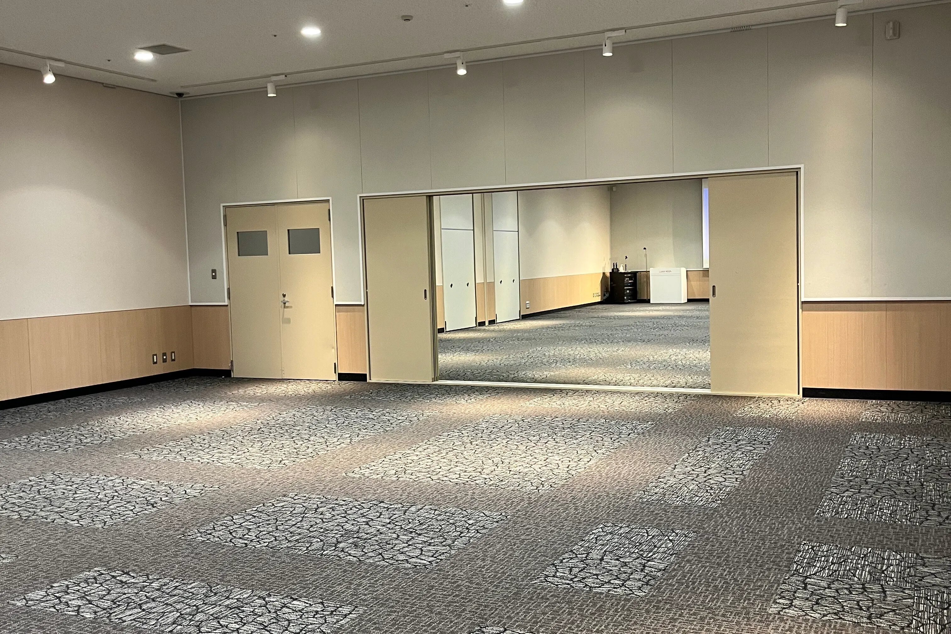 【イオンモールいわき小名浜】イオンホールB