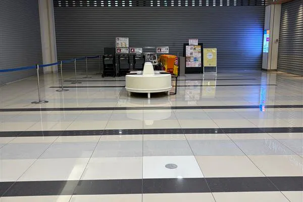 【イオンモール大牟田】ATM前区画