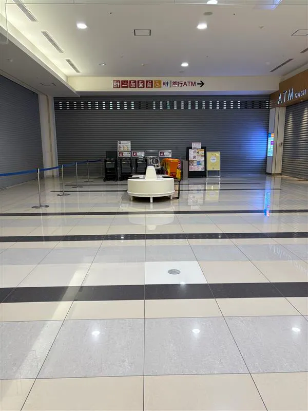 【イオンモール大牟田】ATM前区画
