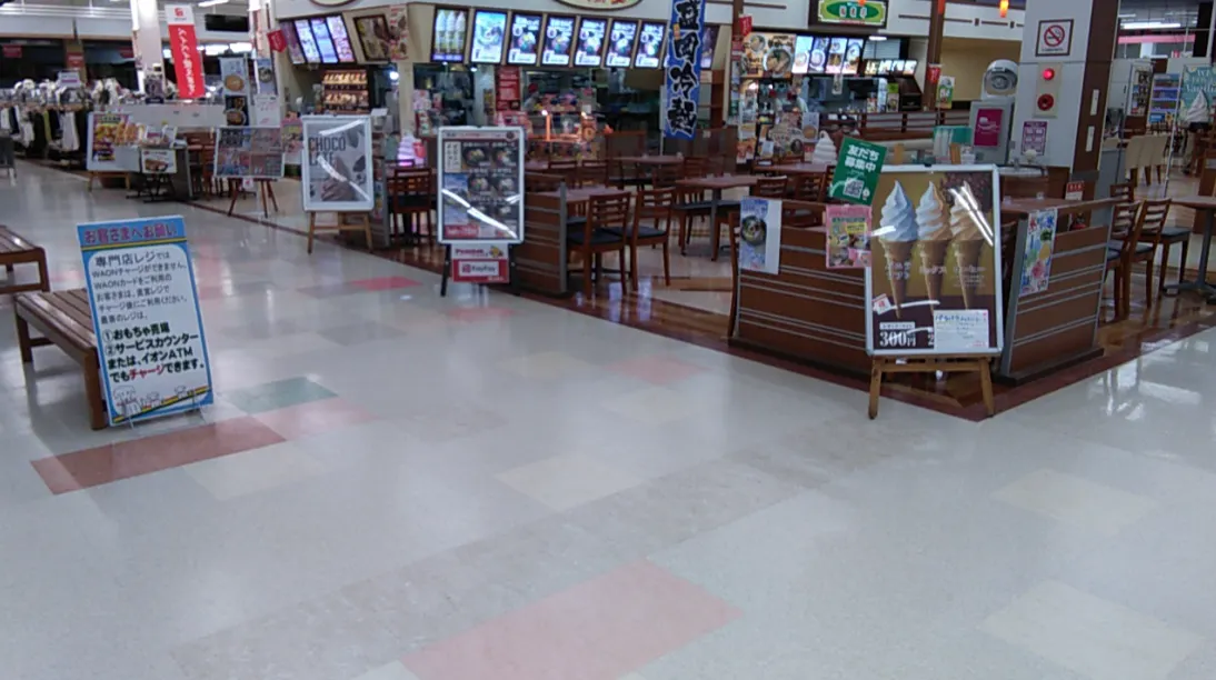 【イオンスーパーセンター湯沢】フードコート 販促プロモーションや物販に最適なスーパー店内催事イベントスペース