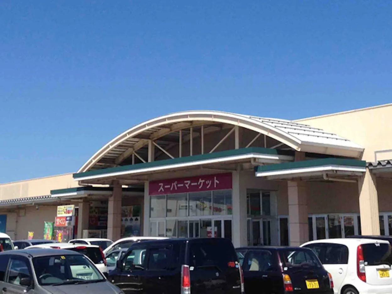 【イオンスーパーセンター本荘】風除室横催事スペース 販促プロモーションに最適なスーパー店内催事イベントスペース