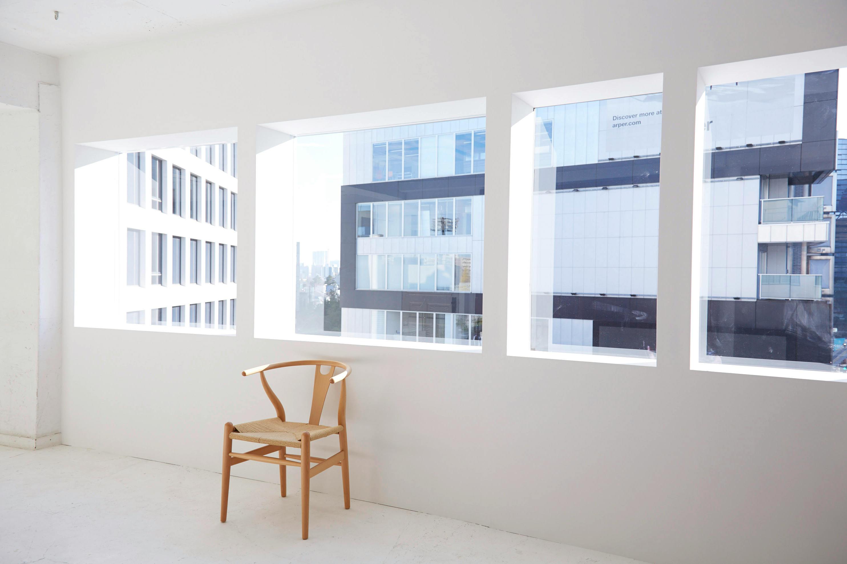 【外苑前駅1分】自然光あふれるシンプルモダンなスペース