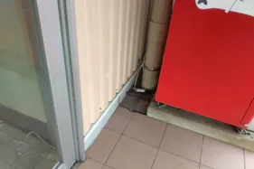 【ミスターマックス 春日店】食品側入口 キッチンカーや物販用途に最適な総合ディスカウントストアの催事イベントスペース