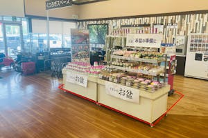 【マックスバリュ西根店】各種プロモーションイベントや小規模物販に最適なレストスペース付近にあるイベントスペース