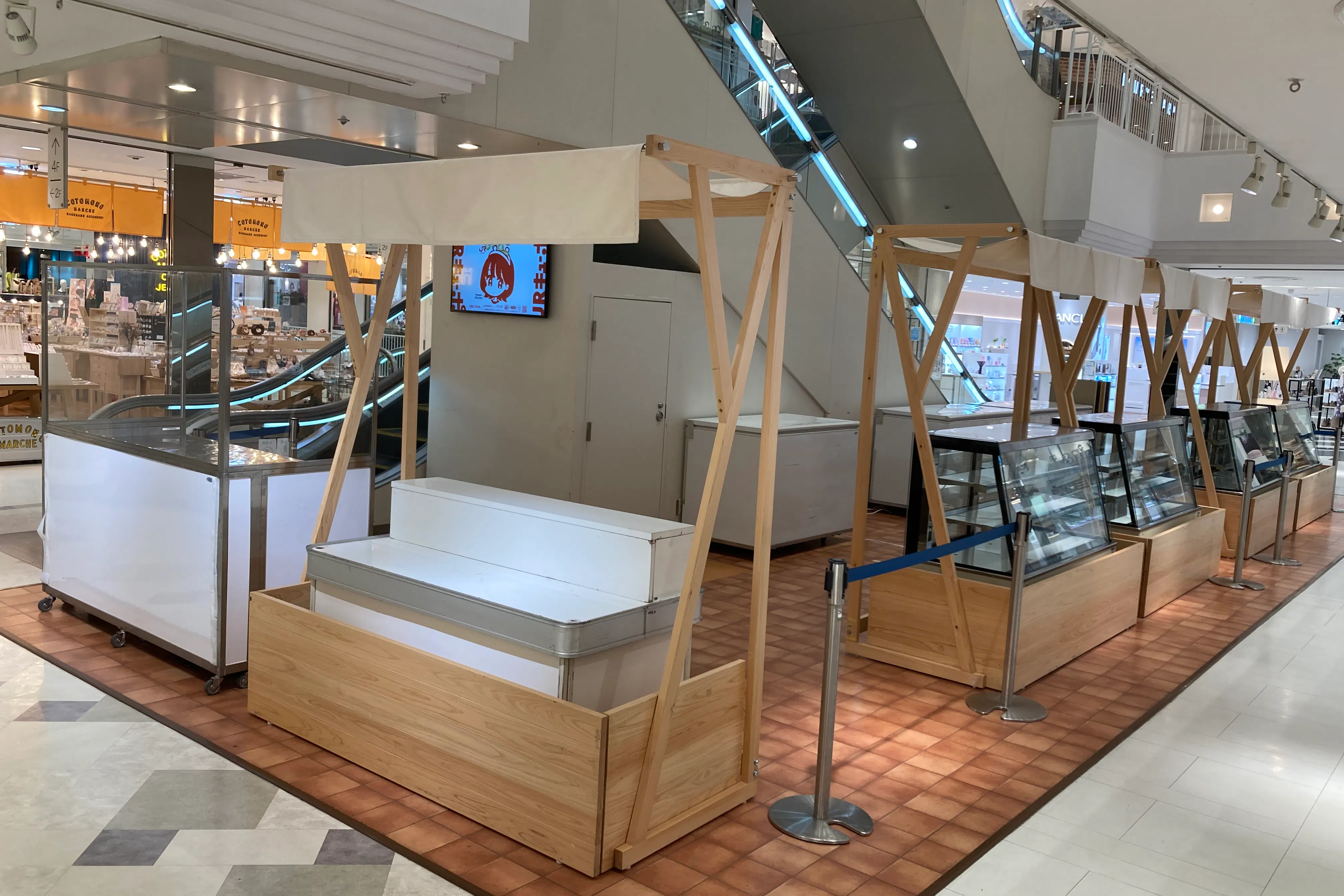 【アミュプラザ小倉】西館3階 イベントスペース(吹き抜け)