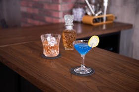 【鶯谷駅3分】24時間利用可能なおしゃれなヴィンテージスペース 展示会やワークショップ開催におすすめ!