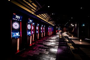 【新宿駅5分】雑誌・モデルの撮影やロケに活用できるムーディーな照明が特徴的な撮影用スペース