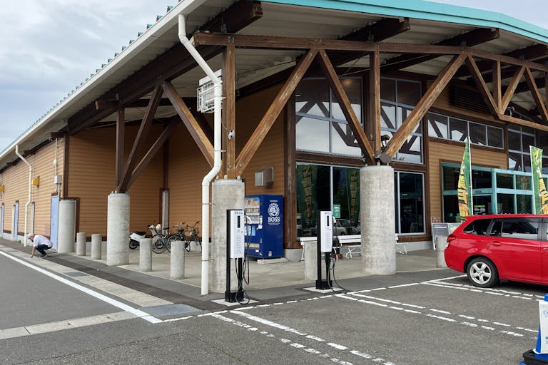 【ダイナム長野駒ヶ根店】キッチンカーや各種プロモーションイベントでの出店に最適なアミューズメント施設のイベントスペースの画像2