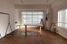 【初台駅8分】ロケや撮影会等の撮影用途やワークショップに最適な自然光が差し込むイベントスペース