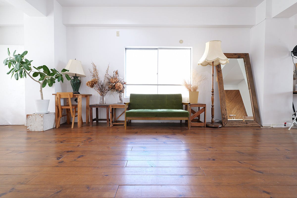 【初台駅8分】ロケや撮影会等の撮影用途やワークショップに最適な自然光が差し込むイベントスペース