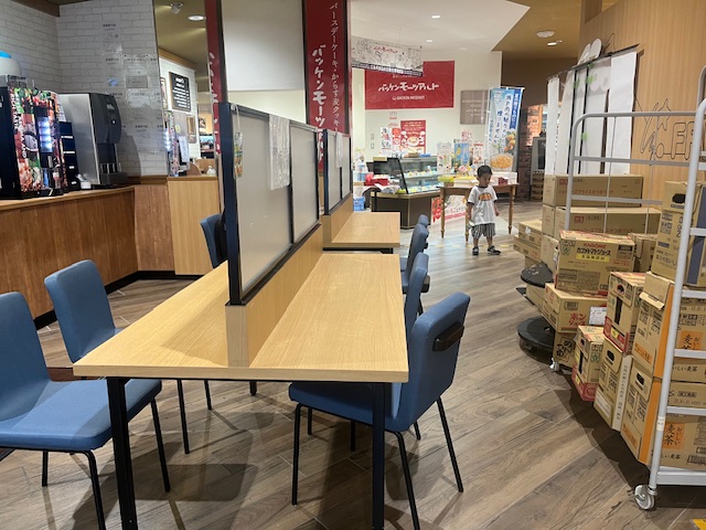 【フレスタ東山本店】プロモーションに最適な店内イートインスペース