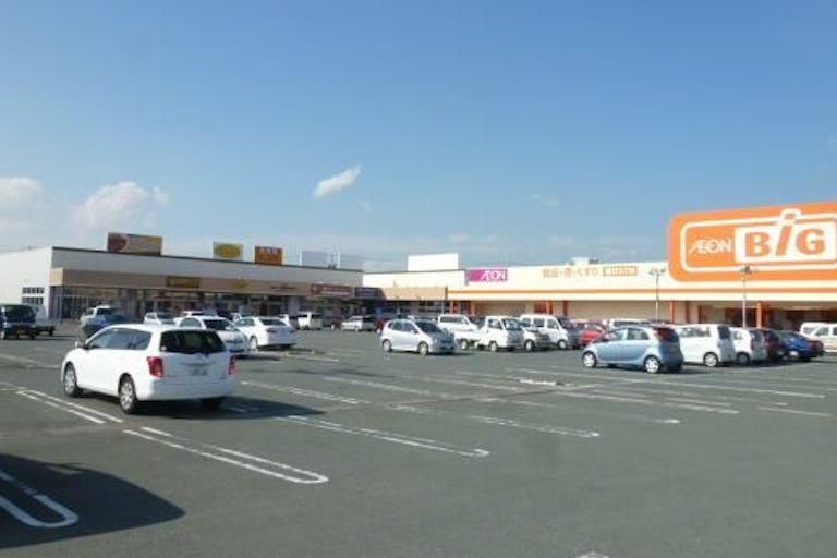 【イオンタウン大須賀】プロモーションイベントや食物販に最適な大型スーパー出入口横にある通行量の多い軒下イベントスペースの画像3