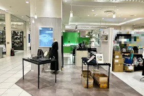 【北千住マルイ】2階 カレンダリウムD05【物販・PRイベント】エスカレーター正面、天井が高く視認性が良い開放感のある区画