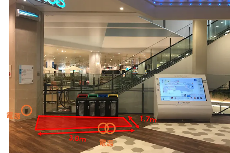 【ららぽーとTOKYO-BAY】北館3F グルメテーブルズ (フードコート入口)の画像1