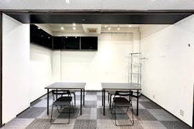 【自由が丘ひかり街|36号】服飾雑貨グッズの展示販売、ポップアップストアに適した自由が丘の商店街内イベントスペース(什器レンタル 無料)