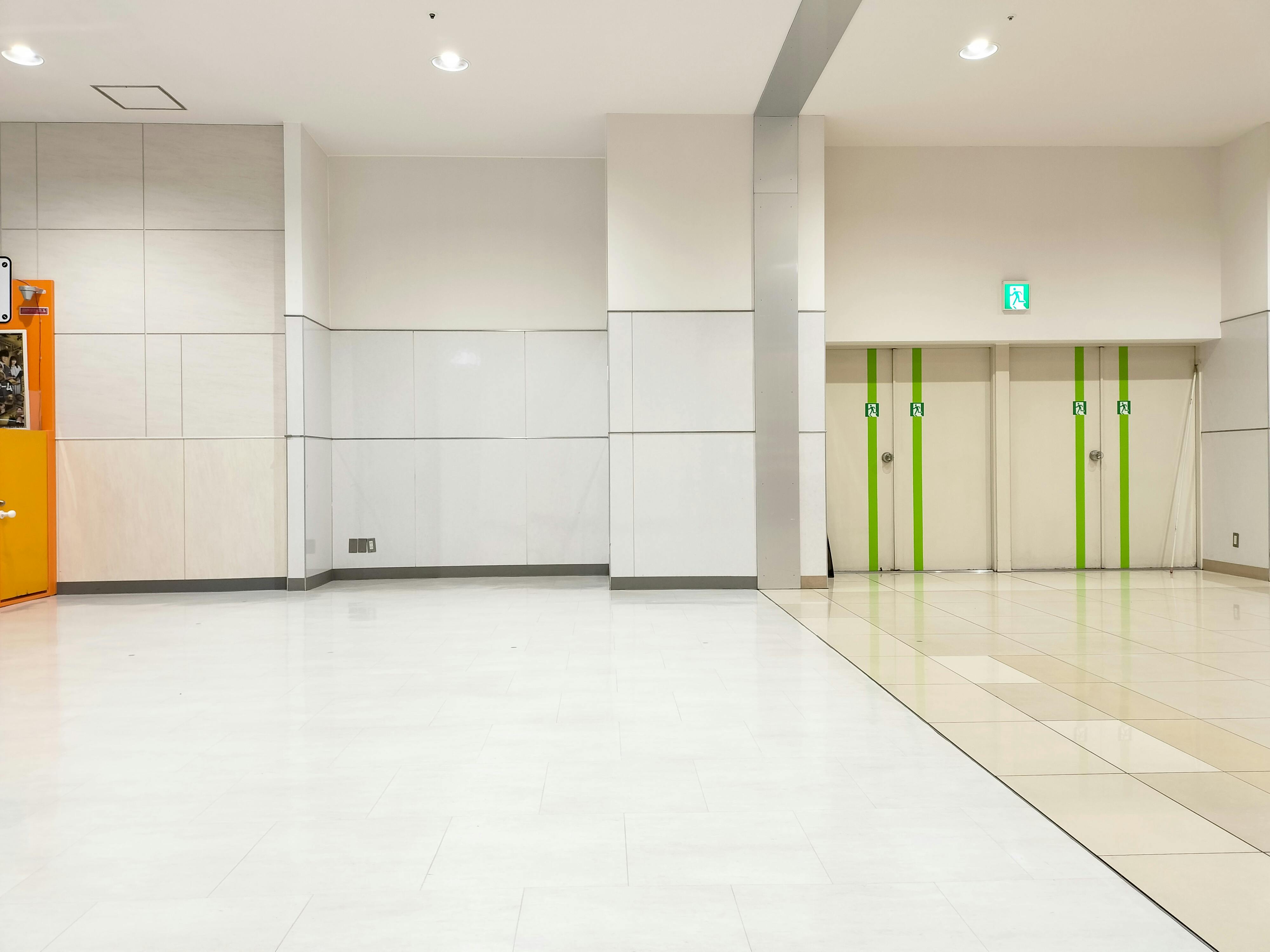 【イオンモール川口前川】ミスタードーナツ前の画像