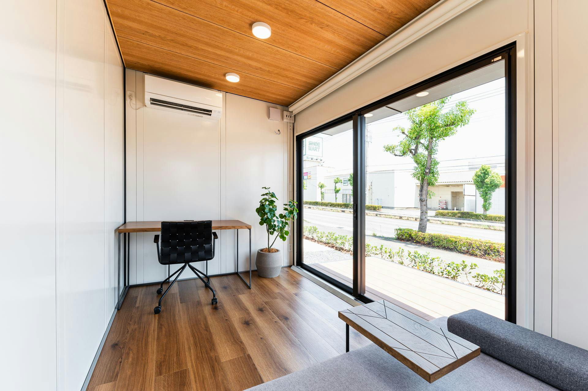 【群馬県高崎市】自主企画マルシェやワークショップに最適なお手頃価格のレンタルスペース「Living」／敷地全体の貸切イベント開催も可能！の画像