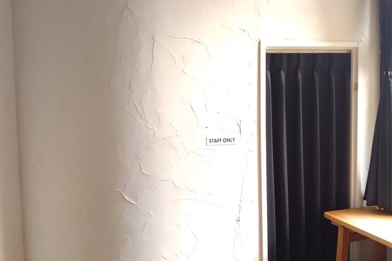 個室ブースあり、試着室に最適