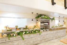 【恵比寿駅3分】展示会やクローズドなイベントに適した洗練されたゴージャスな空間