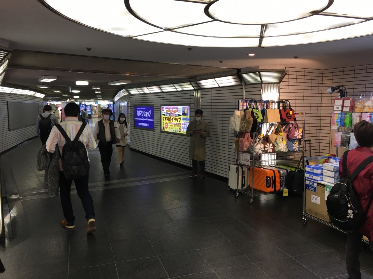 【新宿アルタ】通行量週約10万人、物販・プロモーションに適した新宿アルタ地下2階入口前のイベントスペースの画像6