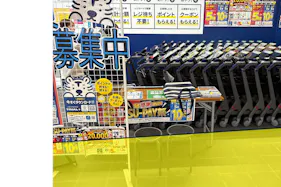 【スーパーセンタートライアル柳井店】販促プロモ活動に最適な トライアル柳井店『風除室』スペース(幅2m×奥行1.2m)