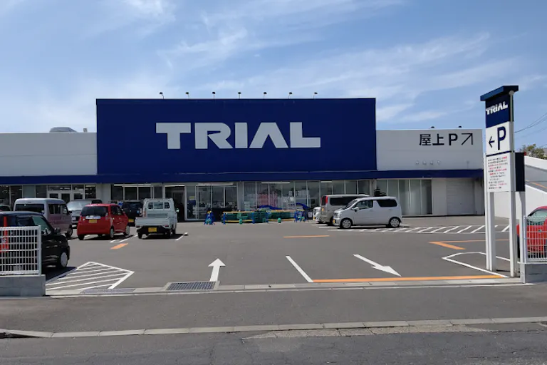 【スーパーセンタートライアル唐津店】キッチンカー(調理営業)出店限定/屋外スペースの画像1