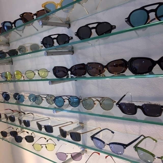 サングラスPOP UP