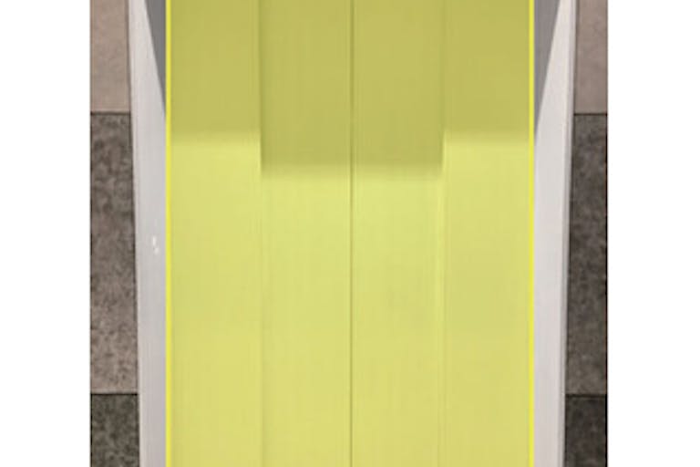 【イオンモール上尾】モール内広告 エレベーター扉(3-A)の画像1