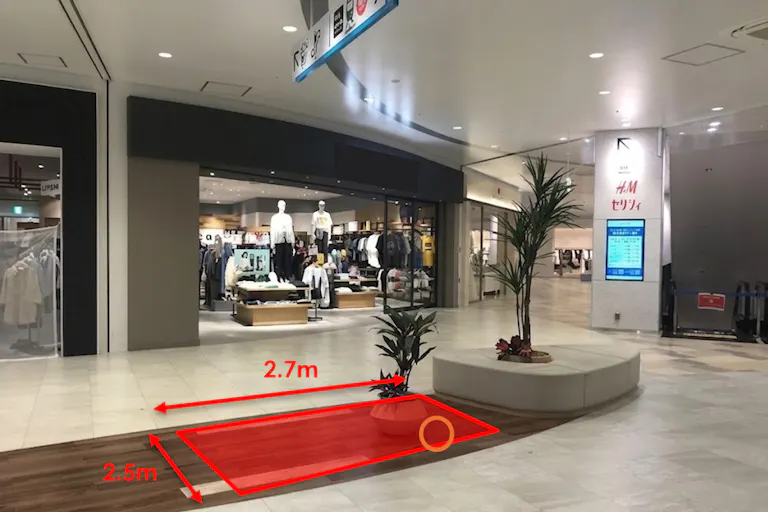 【ららぽーとTOKYO-BAY】北館2F 東連絡通路付近の画像1