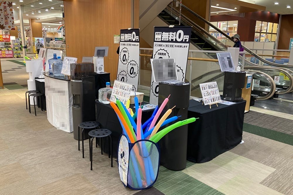 【アクロスモール新鎌ケ谷】販売促進プロモーションやポップアップストアに最適なショッピングモール内に2Fにあるイベントスペース( Y!mobile前のニトリデコホーム側)